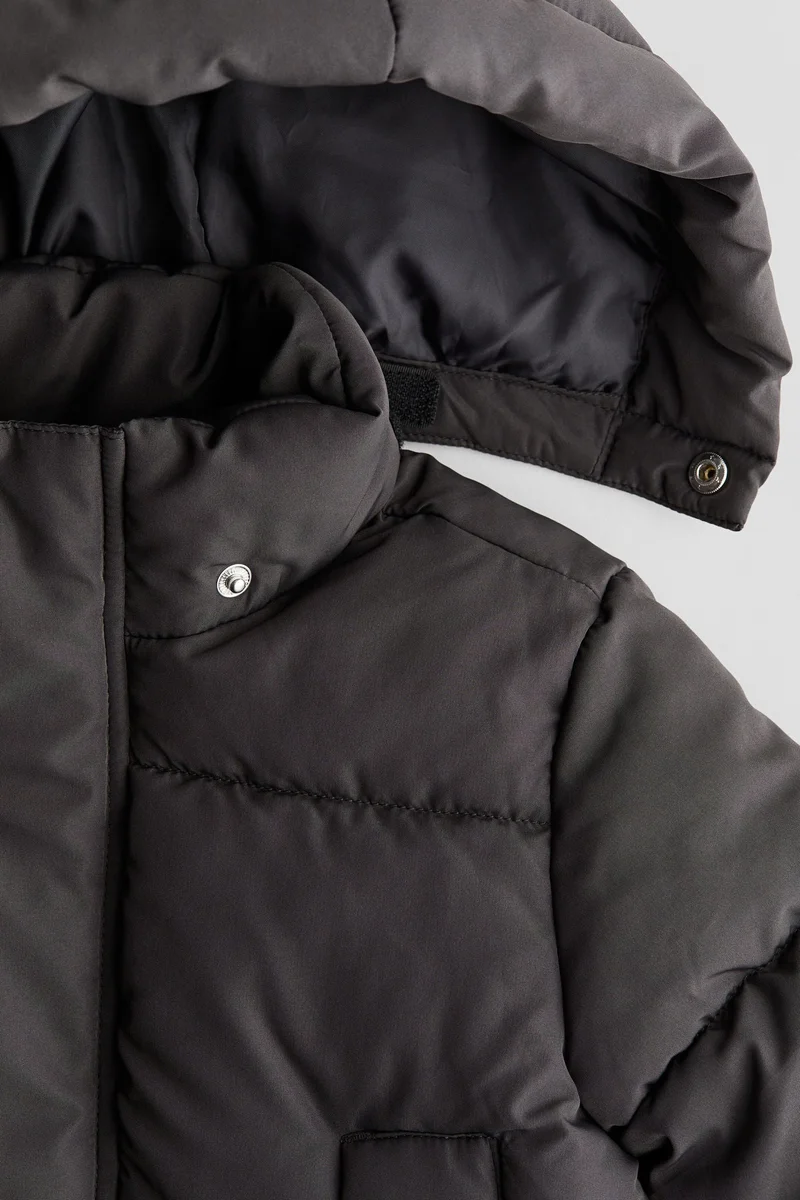 اتش اند ام جاكيت منفوخ ومقاوم للماء